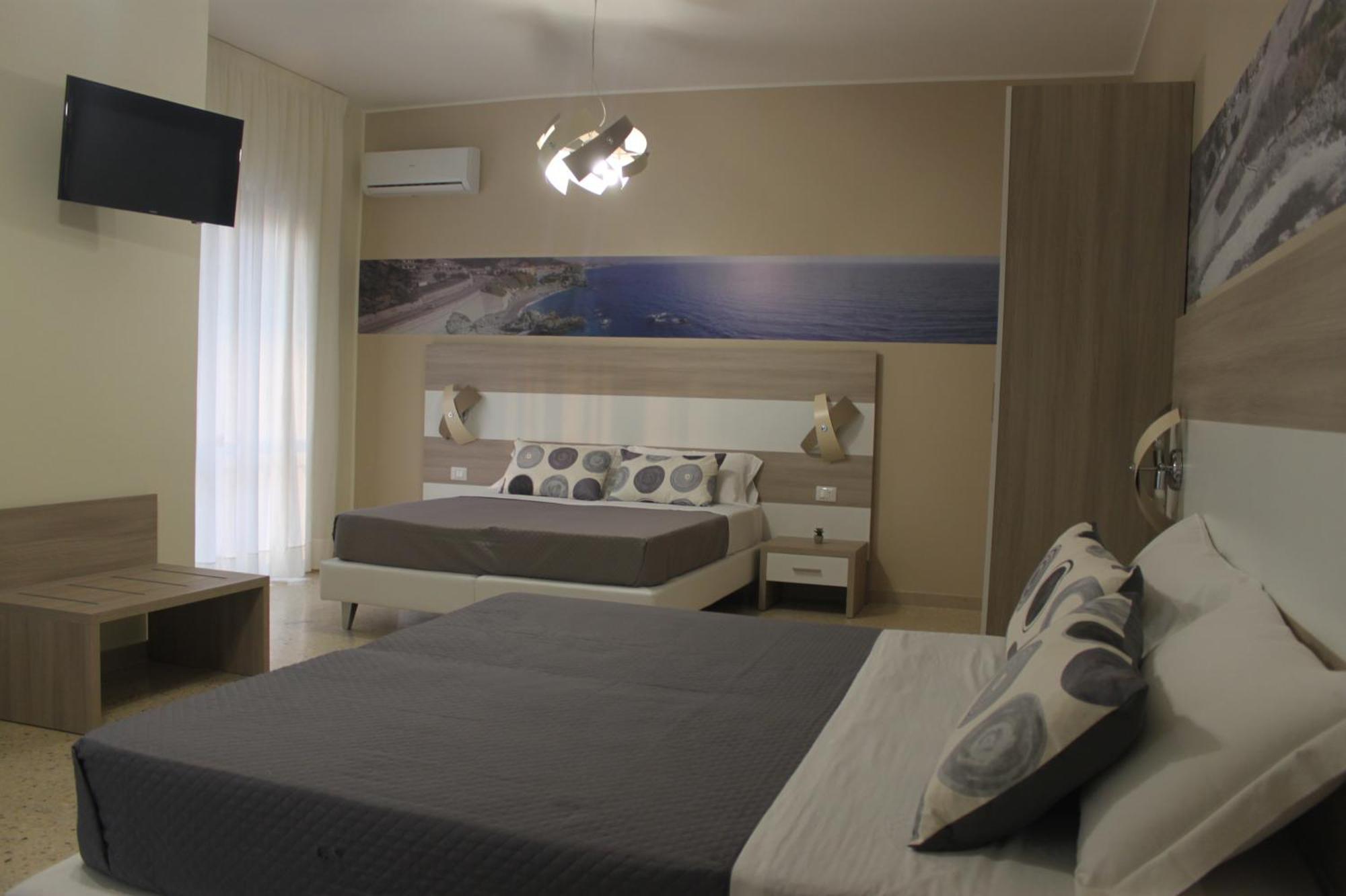 A'Mantia Hotel 阿曼泰阿 外观 照片